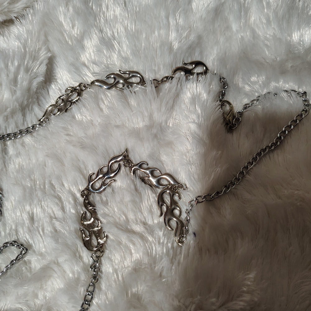 Vintage SilverTone Flame Chain Belt/ See Pics Information - Picture 11 of 16
